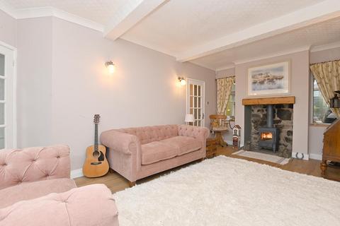 3 bedroom semi-detached house for sale, West End, Baslow, Bakewell