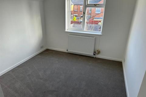 1 bedroom flat to rent, Windsor Road, Evesham WR11