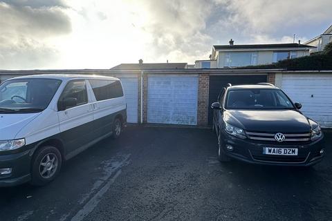 39 Churchfields, Dartmouth, TQ6 9HH