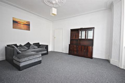 2 bedroom flat to rent, Rectory Road, Gateshead