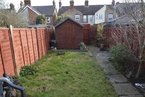 2 bedroom house to rent, Maidstone Road, Felixstowe IP11