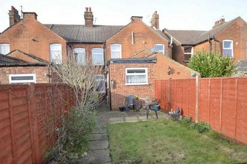 2 bedroom house to rent, Maidstone Road, Felixstowe IP11