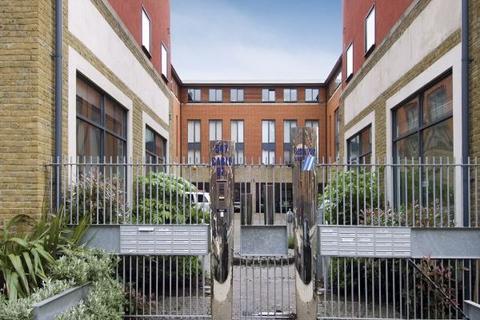 2 bedroom apartment to rent, Reservoir Studios, E1W