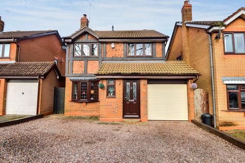 4 bedroom detached house for sale, Poplar Crescent, Stourbridge DY8