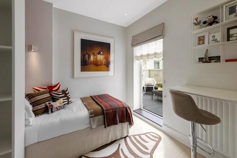 4 bedroom terraced house for sale, Warwick Gardens, Kensington, London