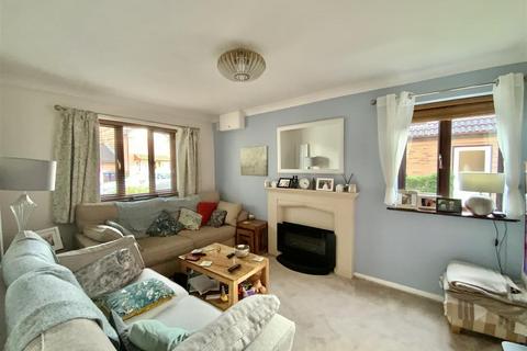 4 bedroom detached house for sale, Linceslade Grove, Loughton, Milton Keynes