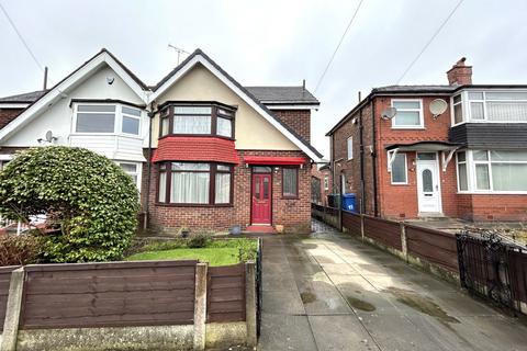 3 bedroom semi-detached house for sale, Prestwich, Manchester M25