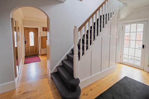 5 bedroom detached house for sale, Cauldwell Lane, Monkseaton, Whitley Bay, NE25 8ND