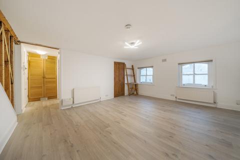 2 bedroom apartment for sale, Victoria Way, London