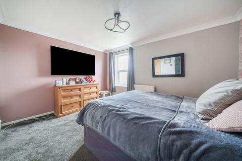 33 Howerts Close, Warsash, Southampton, SO31 9JR