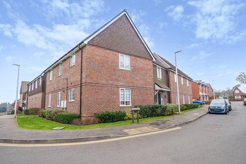 2 bedroom flat for sale, Ash Way, Haywards Heath, RH17