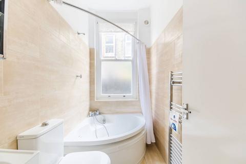 1 bedroom flat to rent, New Kings Road, Hurlingham, London, SW6