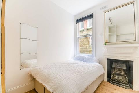 1 bedroom flat to rent, New Kings Road, Hurlingham, London, SW6