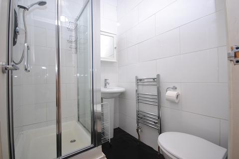 undefined, Brightwell Cresent, Tooting Broadway SW17