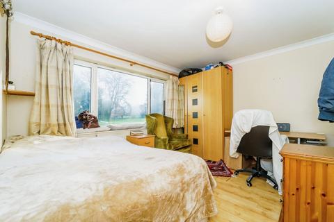 53 Frays Avenue, West Drayton, UB7 7AG