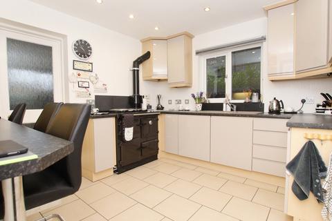 3 bedroom detached house for sale, Miskin, Pontyclun CF72 8JQ