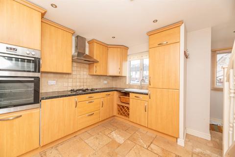 5 Shirley Close, Otley, LS21 1HF