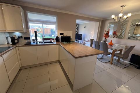 3 bedroom detached house for sale, Ashdown Close, Ernesford Grange, Coventry, CV3 2PT