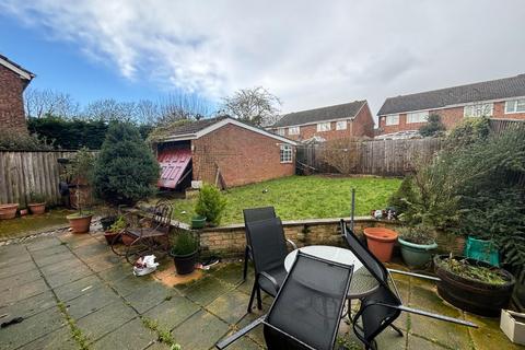 47 Beaumont Drive, Northampton, NN3 8PS