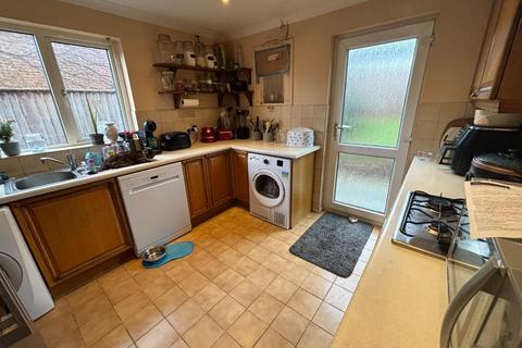 47 Beaumont Drive, Northampton, NN3 8PS