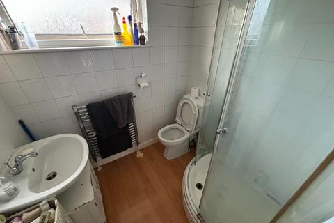 47 Beaumont Drive, Northampton, NN3 8PS