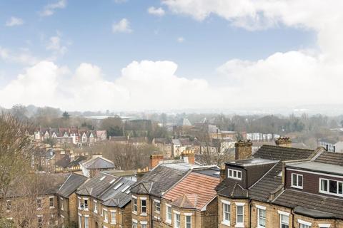 Flat 6, 46 Cintra Park, London, SE19 2LQ