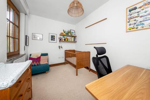 Flat 6, 46 Cintra Park, London, SE19 2LQ