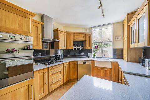 3 bedroom flat to rent, Kingsgate Road, West Hampstead, London, NW6