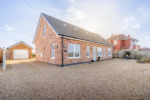 4 bedroom chalet for sale, Field Lane, Friskney, Boston, Lincolnshire, PE22