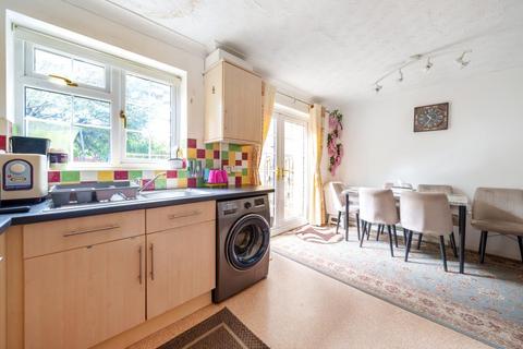 3 bedroom semi-detached house for sale, Slough,  Berkshire,  SL1