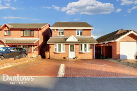 4 bedroom detached house for sale, Kingswood Close, Hengoed