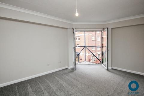 2 bedroom flat to rent, Jessop Court, Bristol BS1