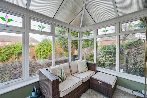 18 The Charters, Lichfield, WS13 7LX