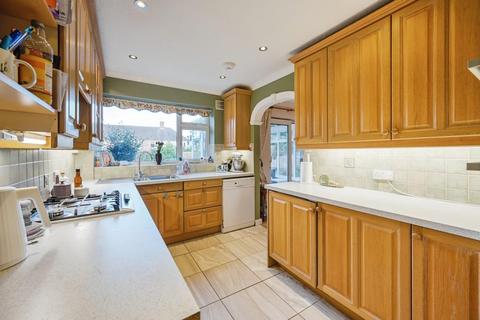 18 The Charters, Lichfield, WS13 7LX