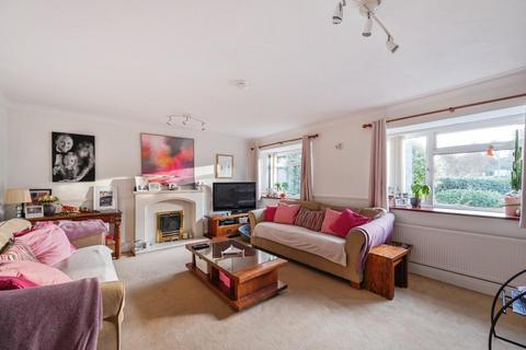 18 The Charters, Lichfield, WS13 7LX