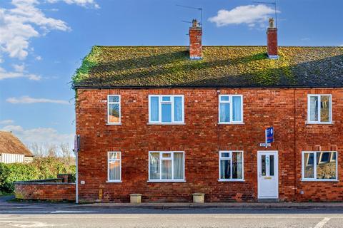 3 bedroom end of terrace house for sale, Stratford Road, Shipston On Stour CV36