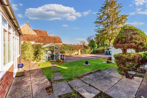 3 bedroom end of terrace house for sale, Stratford Road, Shipston On Stour CV36