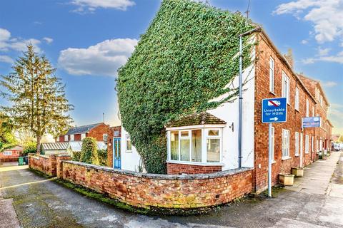 3 bedroom end of terrace house for sale, Stratford Road, Shipston On Stour CV36