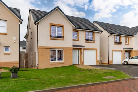 4 bedroom detached house for sale, 6 Shiel Hall Loan, Rosewell, Midlothian, EH24 9DG