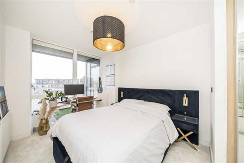 1 bedroom flat for sale, Peartree Way, London SE10