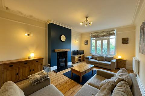 124 Kingsbrook Road, Manchester, M16 8NT