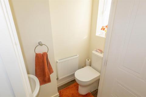 2 Bosuns Close, Fareham, PO16 0TQ