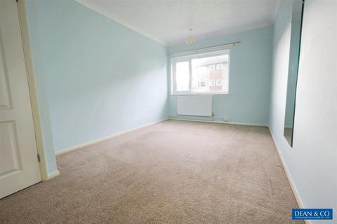 2 bedroom flat for sale, The Mount, Holmes Avenue, Hove