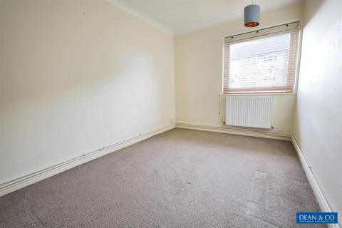 2 bedroom flat for sale, The Mount, Holmes Avenue, Hove