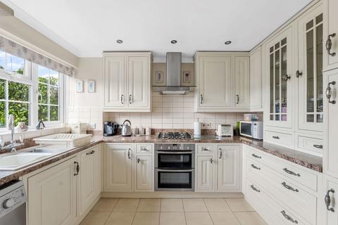 65 Ridge Langley, South Croydon, CR2 0AP