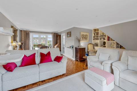 65 Ridge Langley, South Croydon, CR2 0AP
