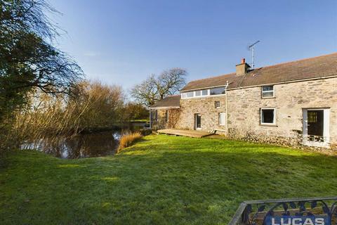 3 bedroom detached house for sale, Swallow Court, Trefor