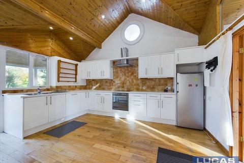 3 bedroom detached house for sale, Swallow Court, Trefor