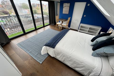 Gainsborough Court, London, W12