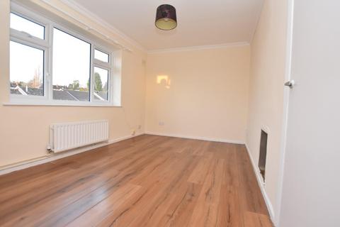 1 bedroom flat to rent, Kingsley Avenue, Grangewood, Chesterfield, S40 2SZ